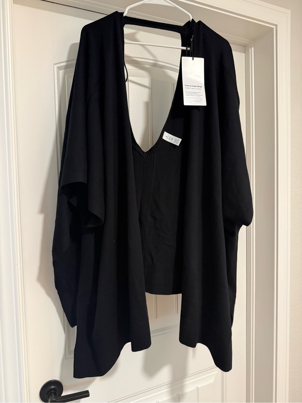 Lululemon free to coast wrap